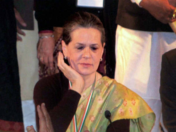 સોનિયાનો વિવાદમાં કૂદકો