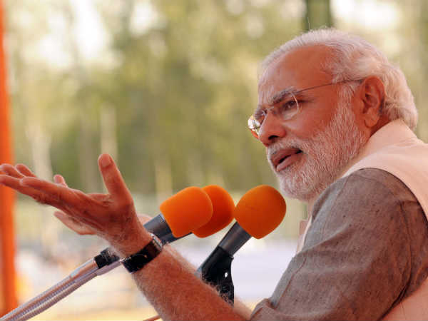 ડોકિયાગીરી અને નીચ રાજકારણ