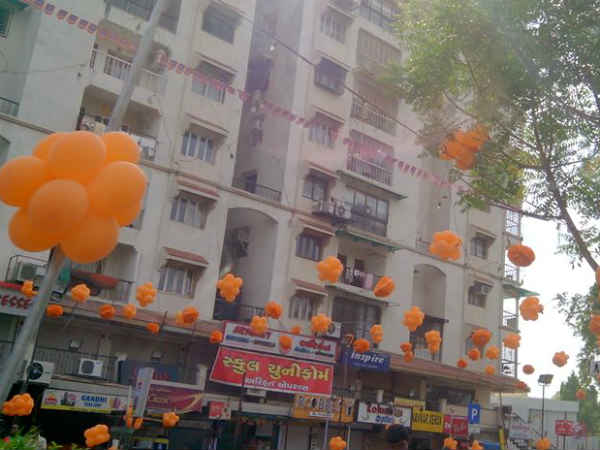 દેશભરમાં જીતની ઉજવણી