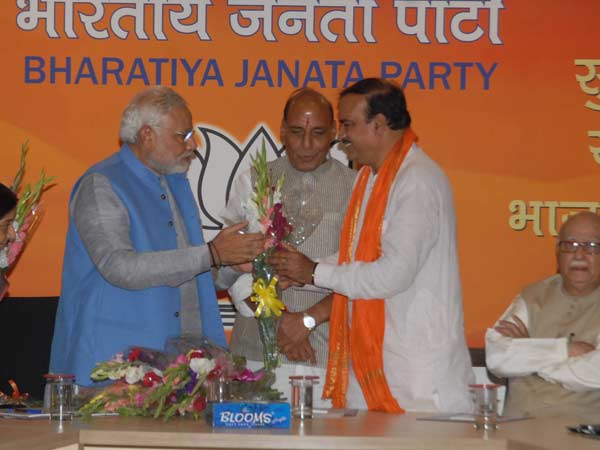 દિલ્હીમાં નરેન્દ્ર મોદી, ભાજપમાં ઉત્સાહ