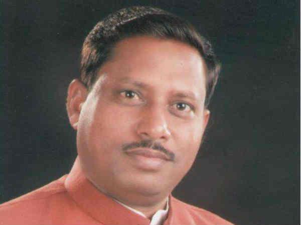 આગરાથી ભાજપના સાંસદ 21 કેસ