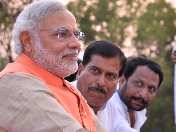 દેશની આંતરિક સુરક્ષા વધારવાના આદેશ