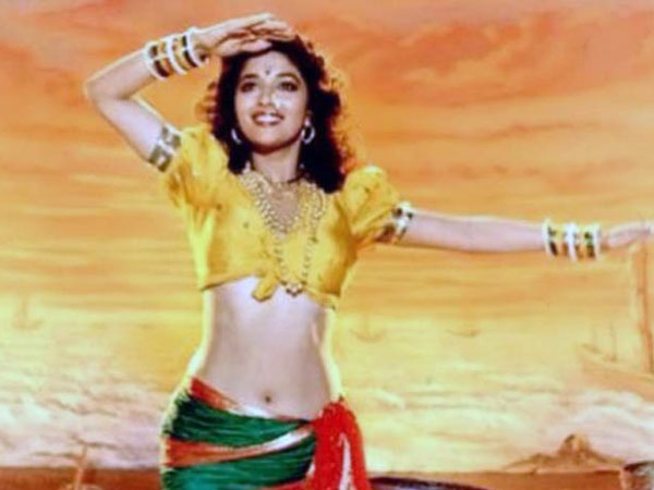 હમકો આજ કલ હૈ...