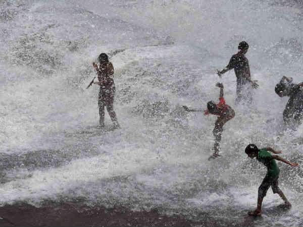 ગયુ મુંબઇ પાણીમાં...
