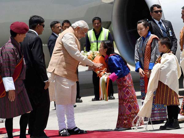 પ્રવાસનથી વિશ્વને જોડી શકાય
