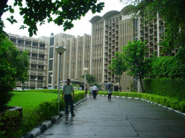 IIT મદ્રાસએ વિદ્યાર્થીઓ પર પ્રતિબંધ ઉઠાવ્યો
