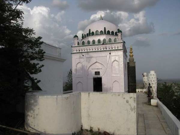 લતીફ સાહેબ દરગાહ
