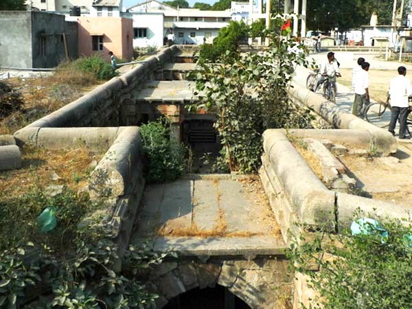 છત્રાલની વાવ