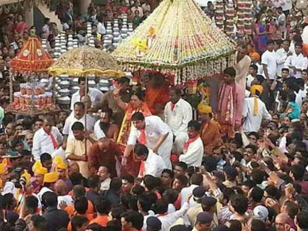 રથયાત્રાનું પ્રસ્થાન