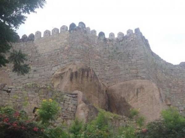 ગોલકુંડા કિલ્લો