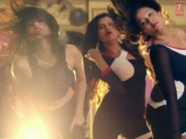 Sunny Leone 'Pink Lips' For Hate Story 2
