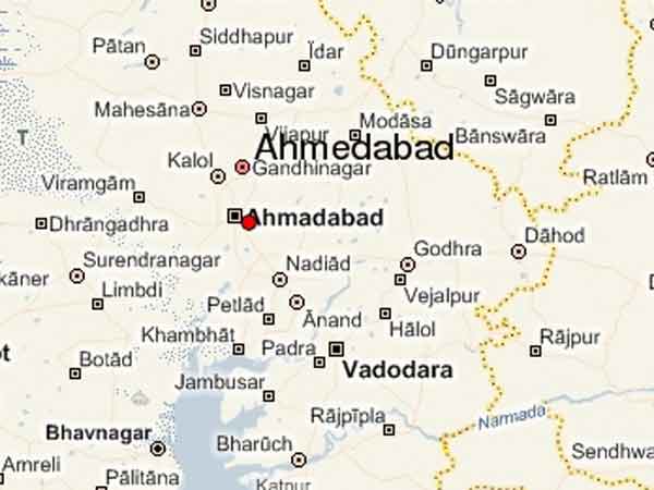 અમદાવાદમાં 14.45 લાખની લૂંટ
