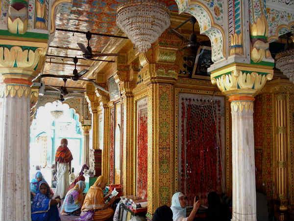 હઝરત નિઝામુદ્દીન દરગાહ