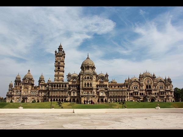 લક્ષ્મી વિલાસ પેલેસ, વડોદરા
