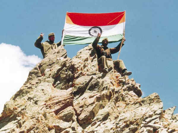 કોલેજ સુધીનું શિક્ષણ ઉપલબ્ધ
