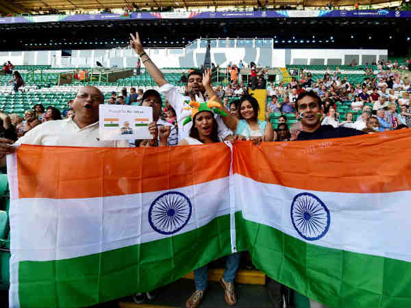 કોમનવેલ્થ ગેમ્સને જોવા આવેલા ભારતીય
