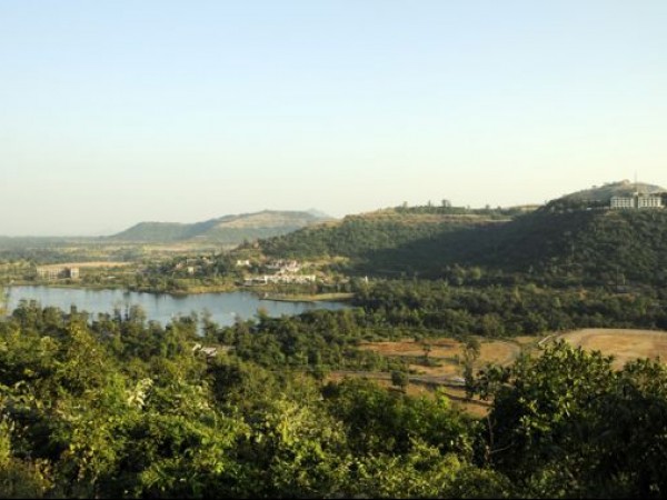 સાપુતારા તળાવ