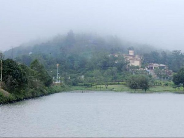 સાપુતારા તળાવ