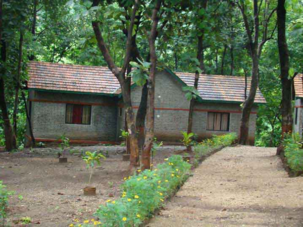 અહીં કેવી રીતે પહોંચશો: