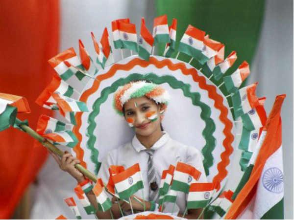 આઝાદ છીએ આપણે