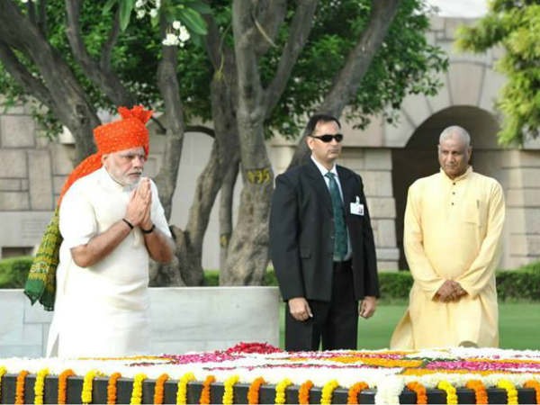 દરેક સાંસદ આદર્શ ગામ બનાવે