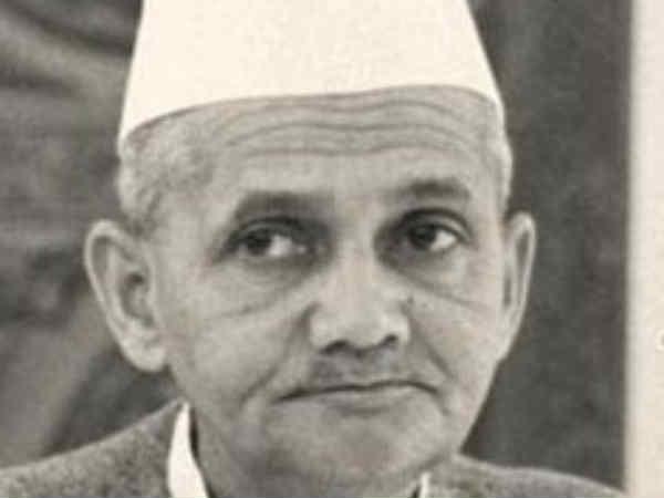 બે વખત ફરકાવી શક્યા તિરંગો