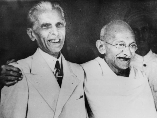પોસ્ટલ સ્ટેમ્પમાં પણ 15 ઓગષ્ટ નોંધાઇ