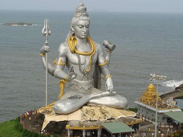ડમરૂ- શરીરની બધી ઇચ્છાઓથી મુક્ત