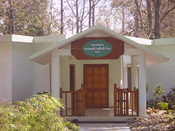 કણજેતા કેમ્પસ્થળની એક મુલાકાત
