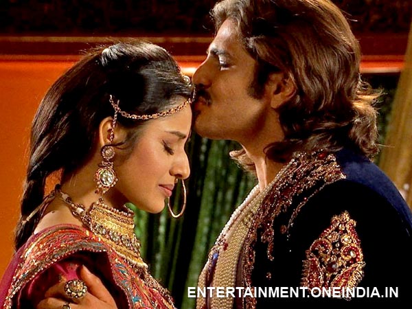 Jodha Akbar 7.5 (7.3)
