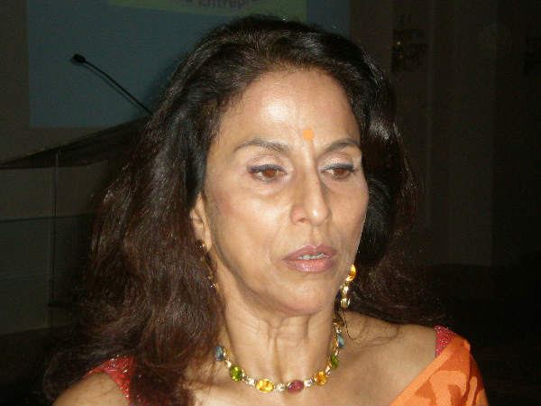 શોભા ડે
