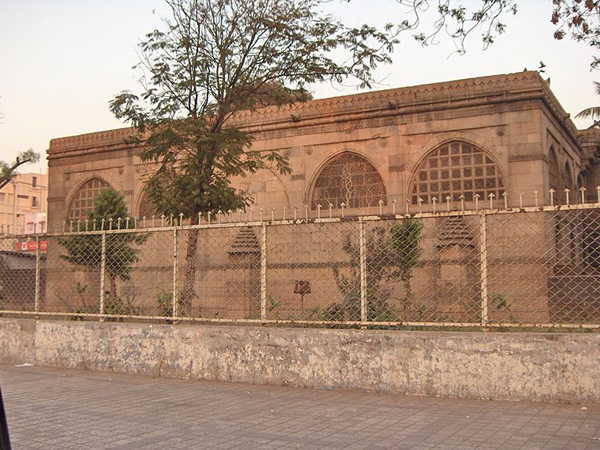 સવા ચારસો વર્ષ પૂરા