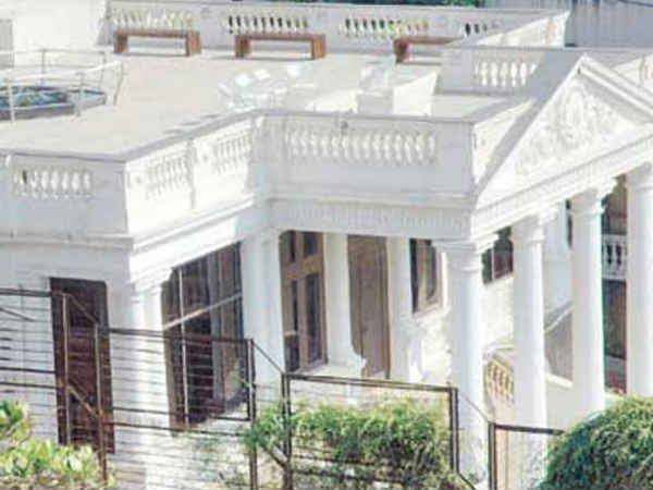 Pictures Of Shahrukh Khan Residence Mannat