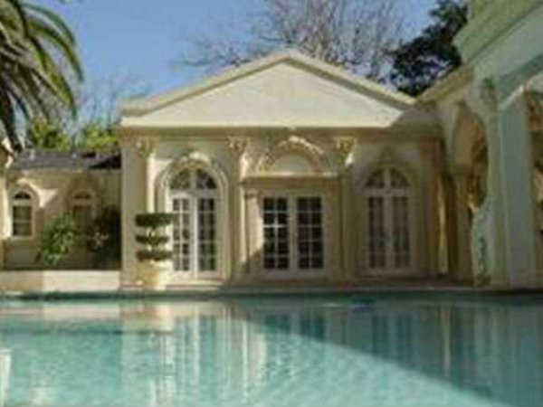 Pictures Of Shahrukh Khan Residence Mannat