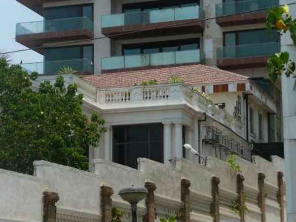 Pictures Of Shahrukh Khan Residence Mannat