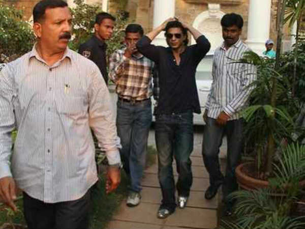 Pictures Of Shahrukh Khan Residence Mannat