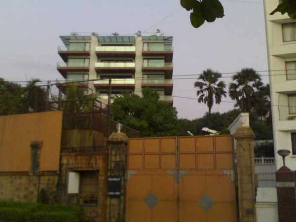 Pictures Of Shahrukh Khan Residence Mannat