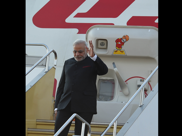 નરેન્દ્ર મોદીનું જાપાનમાં સ્વાગત