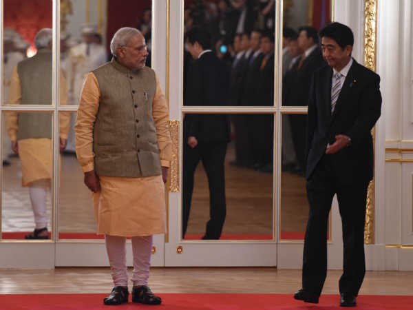 મોદીનું ઔપચારિક સ્વાગત કરવામાં આવ્યું