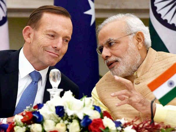 સૌથી પહેલાં આવી હતી એબૉટની શુભેચ્છા