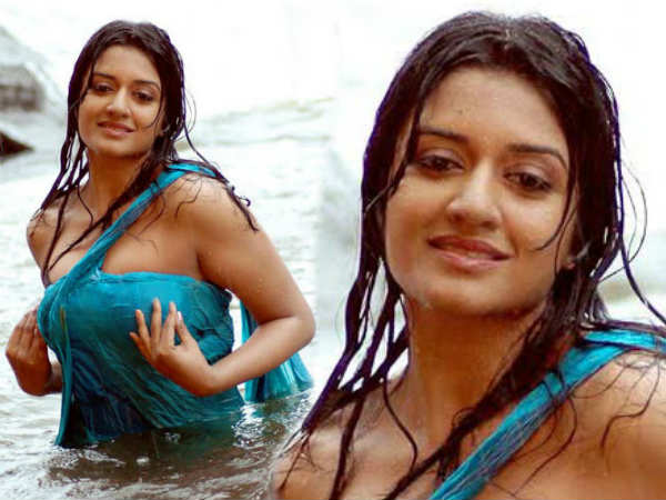South Indian Actresses On Beach