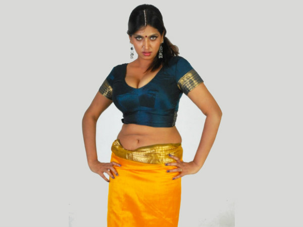 Yummy Yellow Beauties Of Bollywood