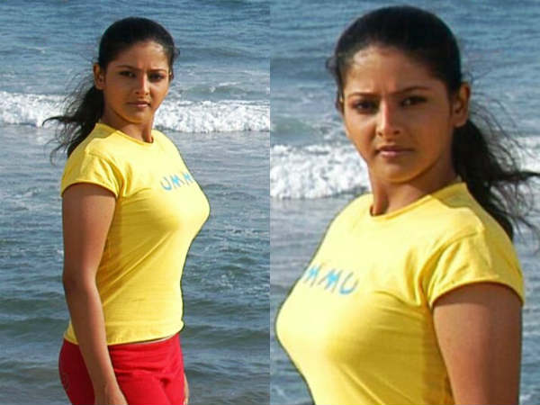 Yummy Yellow Beauties Of Bollywood