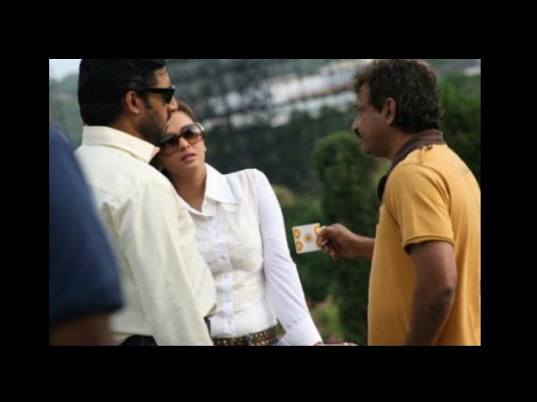 Aish In White