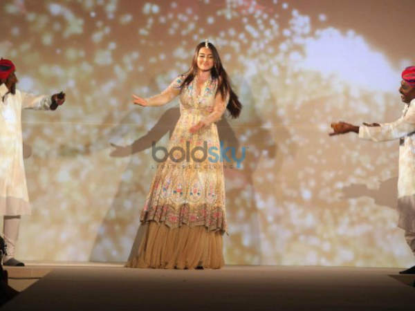 સોનાક્ષી સિન્હા