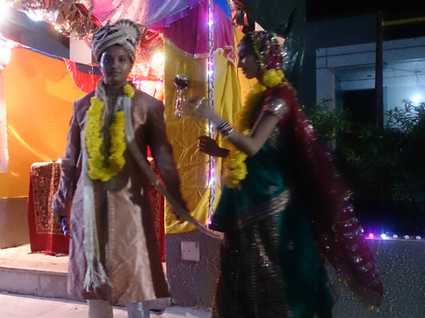 નવપરિણત યુગલ