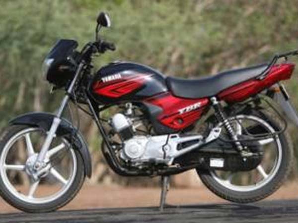 ફીચર્સ અંગે સરખામણીઃ- યામાહા વાયબીઆર 110