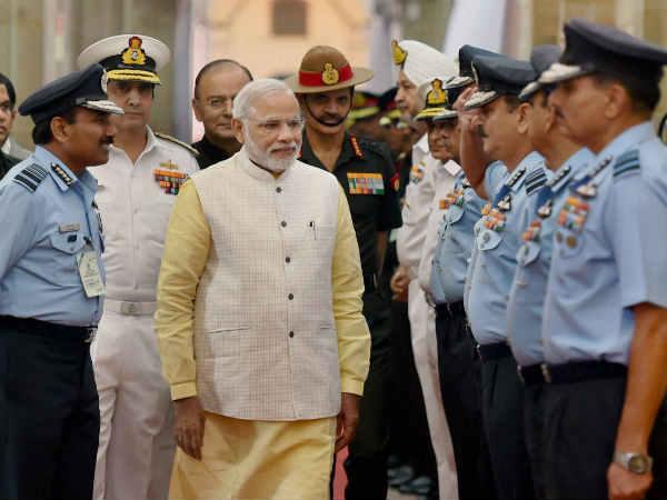 સેનાને નબળી પડવા નહી દઇએ