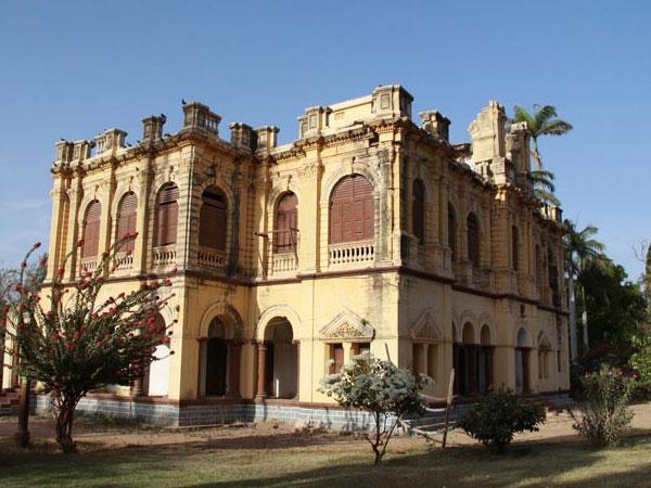 શરદ બાગ પેલેસ