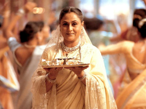 પટાખે નહીં, દીવાલી કા ફીલ હી સહી...